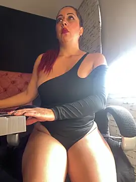 Snapshot of Miss__Melody chatting on 09-14-25, 02:38 Miss Melody online show from 09-14-25, 02:38