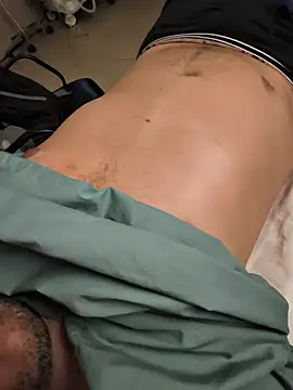 Snapshot of Inglphons chatting on 01-11-26, 08:08 Inglphons online show from 01-11-26, 08:08