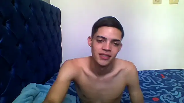 Latinos 2001 online show from 05-05-26, 06:38