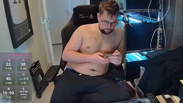 Snapshot of justinitt chatting on 02-02-25, 10:46 justinitt online show from 02-02-25, 10:46