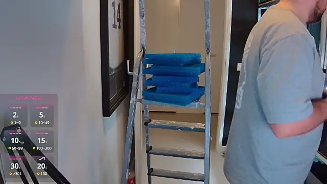 Snapshot of justinitt chatting on 02-14-25, 03:58 justinitt online show from 02-14-25, 03:58