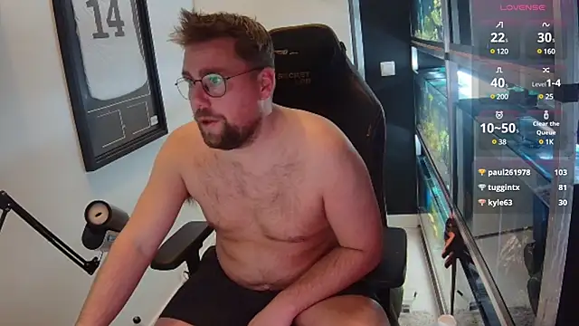 Snapshot of justinitt chatting on 02-24-25, 04:36 justinitt online show from 02-24-25, 04:36