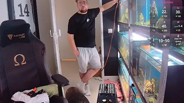 Snapshot of justinitt chatting on 02-26-25, 02:57 justinitt online show from 02-26-25, 02:57