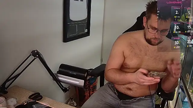 Snapshot of justinitt chatting on 03-01-25, 06:54 justinitt online show from 03-01-25, 06:54