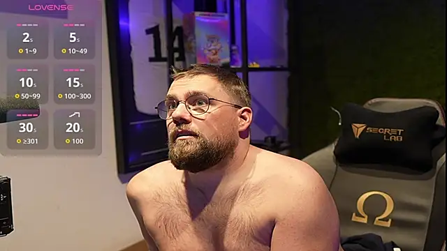 Snapshot of justinitt chatting on 11-03-25, 03:35 justinitt online show from 11-03-25, 03:35