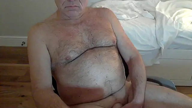 Eynoos  online show from 11-22-25, 07:57