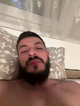 derbyo online show from 02-08-25, 10:19