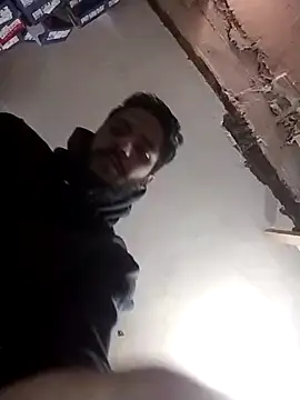 Snapshot of Feeroo11 chatting on 01-15-26, 05:05 Feeroo11 online show from 01-15-26, 05:05