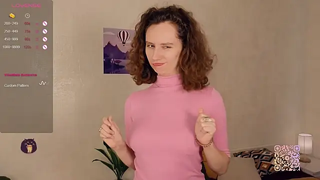 Leya Curly online show from 09-12-25, 12:16