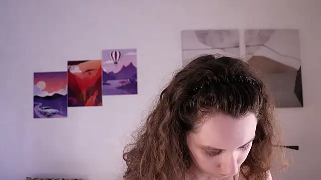 Leya Curly online show from 05-28-26, 09:17