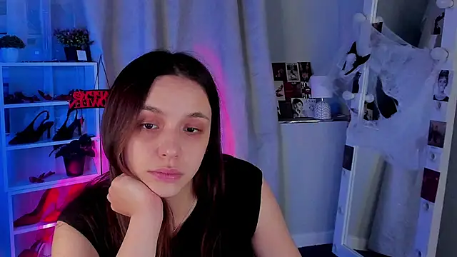 Sahara Shields online show from 10-30-25, 10:06