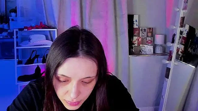 Sahara Shields online show from 03-18-26, 09:12