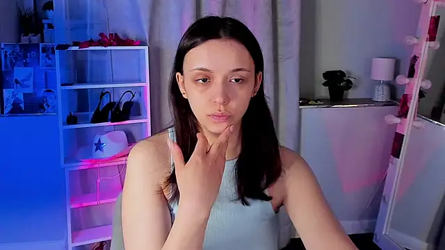 Sahara Shields online show from 04-24-26, 10:07