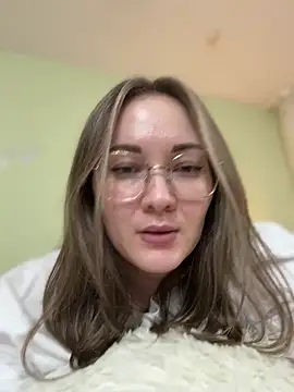 Snapshot of Kiss_My_Body chatting on 01-27-25, 10:16 Kiss My Body online show from 01-27-25, 10:16