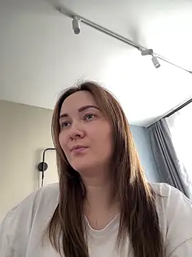 Kiss My Body online show from 05-20-26, 10:54