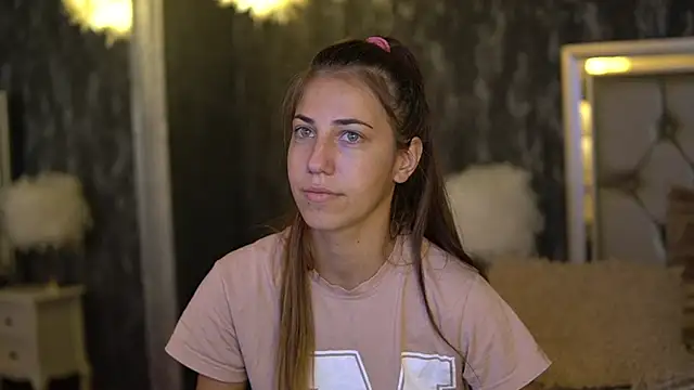 KeylaBlair online show from 09-21-25, 07:04