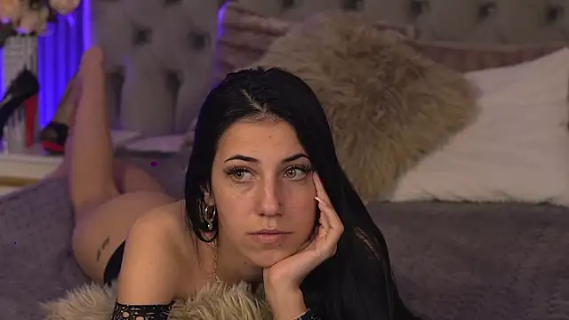 KeylaBlair online show from 04-18-26, 07:58