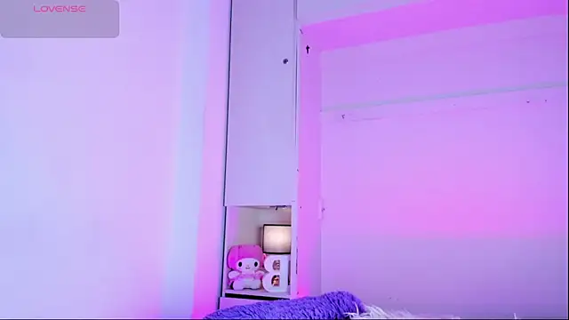 BrianaaTaylor online show from 10-17-25, 08:11