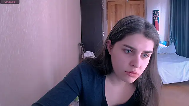  Roselina  online show from 03-11-25, 09:02