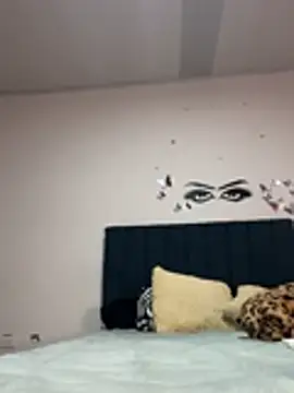 Keyler True18 online show from 03-08-26, 02:21