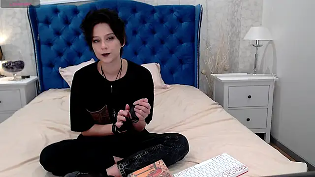 via mayer  online show from 10-23-25, 10:58