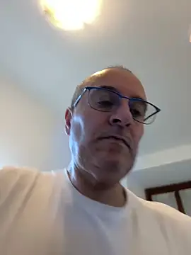 Snapshot of sempreilmio2 chatting on 02-11-25, 07:05 sempreilmio2 online show from 02-11-25, 07:05