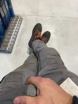 Snapshot of sempreilmio2 chatting on 03-12-25, 11:53 sempreilmio2 online show from 03-12-25, 11:53