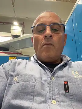 Snapshot of sempreilmio2 chatting on 09-26-25, 10:41 sempreilmio2 online show from 09-26-25, 10:41