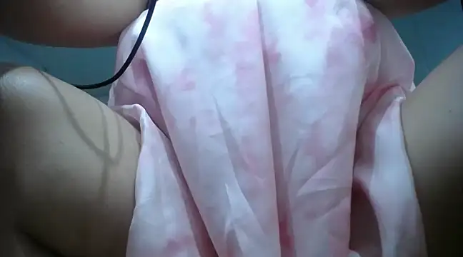 Snapshot of _May_aa chatting on 01-19-25, 01:33 May aa online show from 01-19-25, 01:33