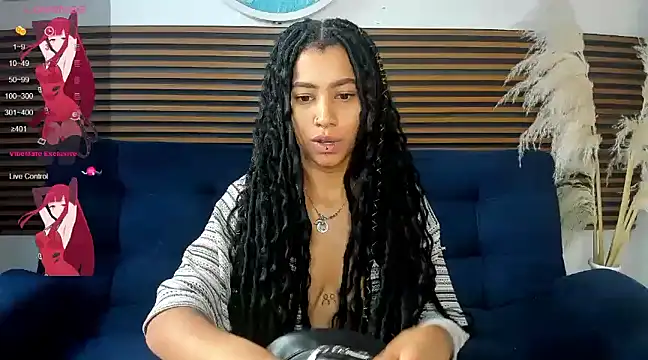 Snapshot of Missangeldust16 chatting on 01-14-25, 12:24 Missangeldust16 online show from 01-14-25, 12:24