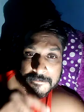 Snapshot of Chennaibull15 chatting on 01-16-25, 08:57 Chennaibull15 online show from 01-16-25, 08:57