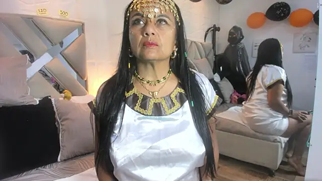 raquell moore online show from 10-31-25, 11:55