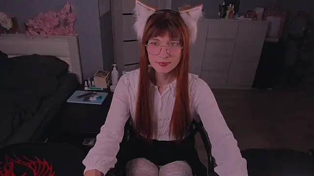 foxy jpg online show from 07-18-26, 01:21
