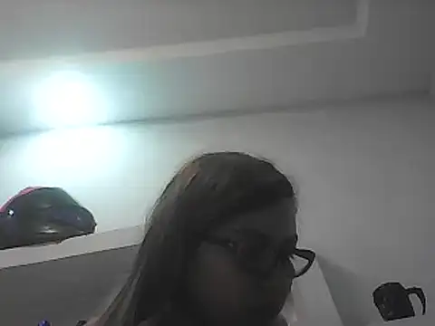 Snapshot of VittoriaTaylor chatting on 02-26-25, 11:30 VittoriaTaylor online show from 02-26-25, 11:30