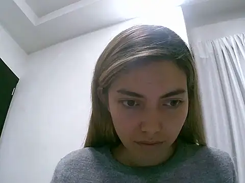 Snapshot of VittoriaTaylor chatting on 05-22-26, 01:13 VittoriaTaylor online show from 05-22-26, 01:13