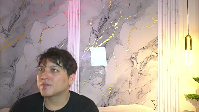 vanilla hot online show from 11-19-25, 01:33