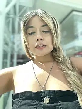 monicavictoria1301 online show from 07-17-26, 03:29