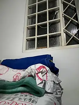 Snapshot of Labylaq chatting on 01-18-25, 11:55 Labylaq online show from 01-18-25, 11:55