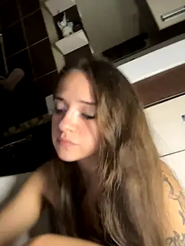 Snapshot of GeraBoobsi chatting on 12-01-25, 10:15 GeraBoobsi online show from 12-01-25, 10:15