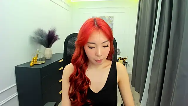 AnnaReyla online show from 02-28-26, 07:15