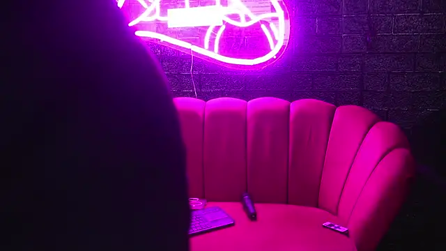 Annabellerise online show from 09-24-25, 04:05