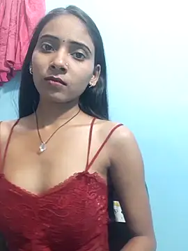 Snapshot of Divya-2007 chatting on 02-13-25, 03:35 Divya-2007 online show from 02-13-25, 03:35