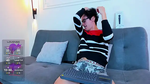 Cum hunters online show from 01-13-26, 03:12