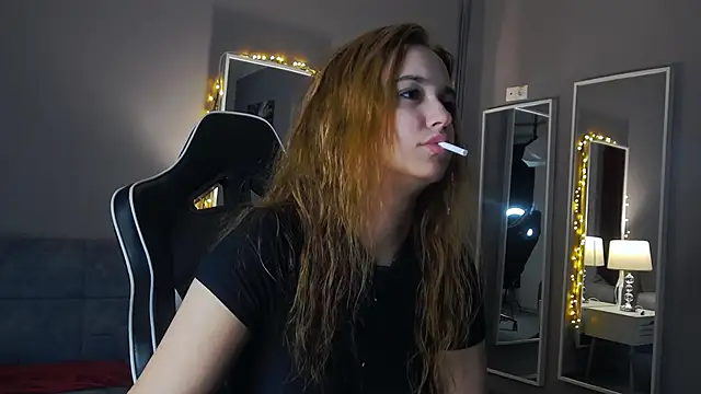 Snapshot of Eva_Lovvia_ chatting on 01-25-25, 03:19 Eva Lovvia  online show from 01-25-25, 03:19