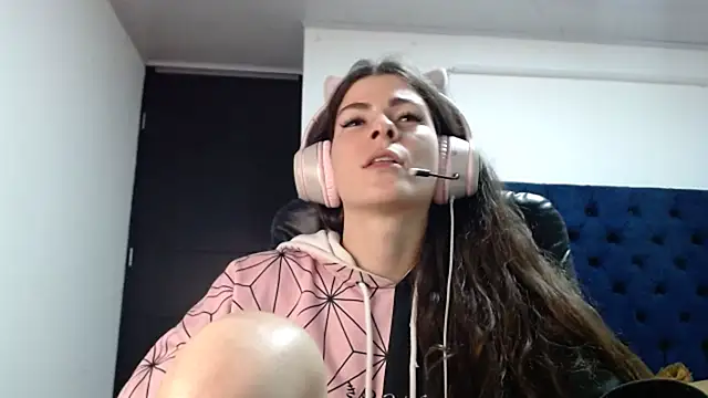 Snapshot of MARIELSINS_AND_DAIKIJACK chatting on 02-22-25, 02:17 MARIELSINS AND DAIKIJACK online show from 02-22-25, 02:17