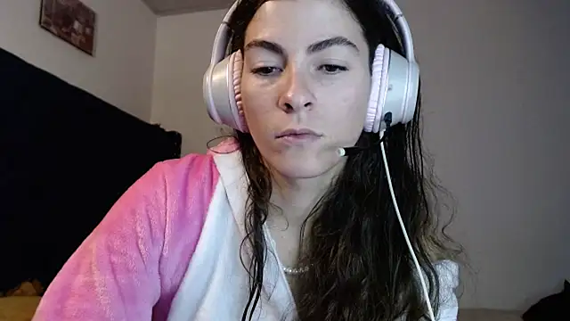 Snapshot of MARIELSINS_AND_DAIKIJACK chatting on 03-01-25, 11:04 MARIELSINS AND DAIKIJACK online show from 03-01-25, 11:04