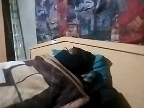 Snapshot of LaneYam chatting on 05-29-26, 06:39 LaneYam online show from 05-29-26, 06:39