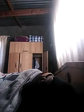 Snapshot of LaneYam chatting on 08-03-26, 06:45 LaneYam online show from 08-03-26, 06:45