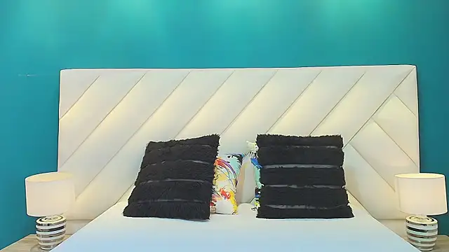 ArianaGolden online show from 03-13-25, 04:34