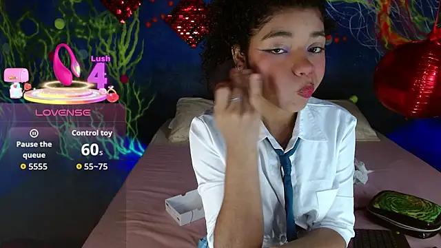 lucie petite online show from 09-21-25, 06:42